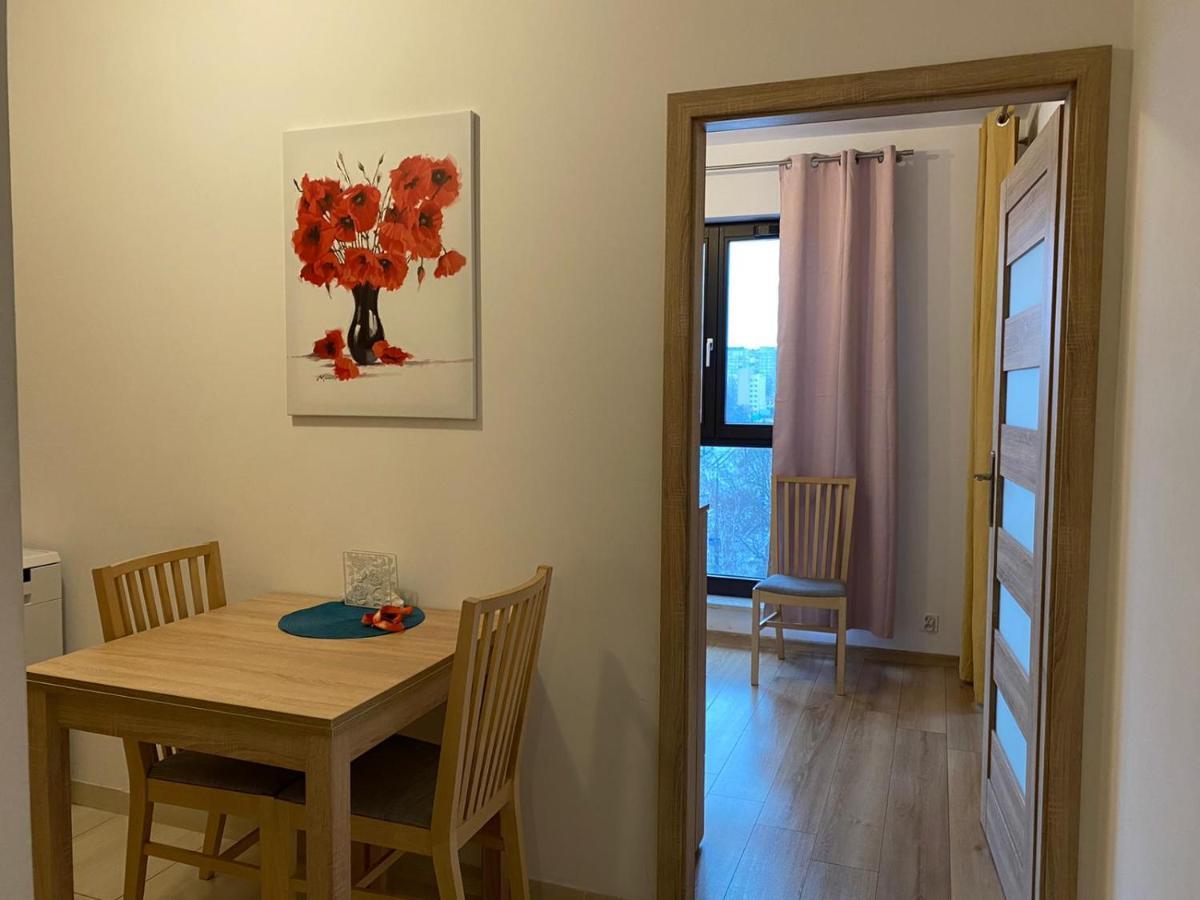 Newburg Apartments Wolska Varsó Kültér fotó
