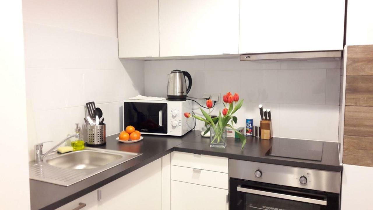 Newburg Apartments Wolska Varsó Kültér fotó