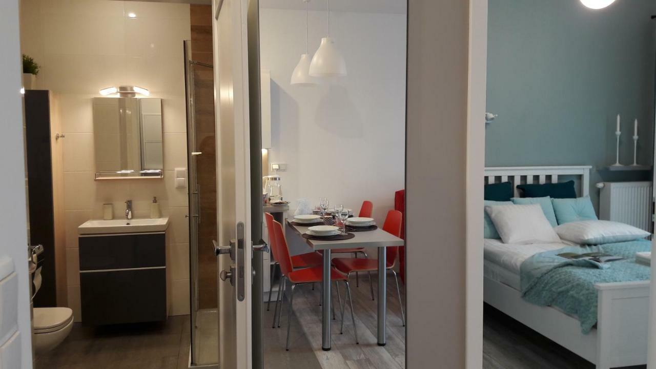 Newburg Apartments Wolska Varsó Kültér fotó