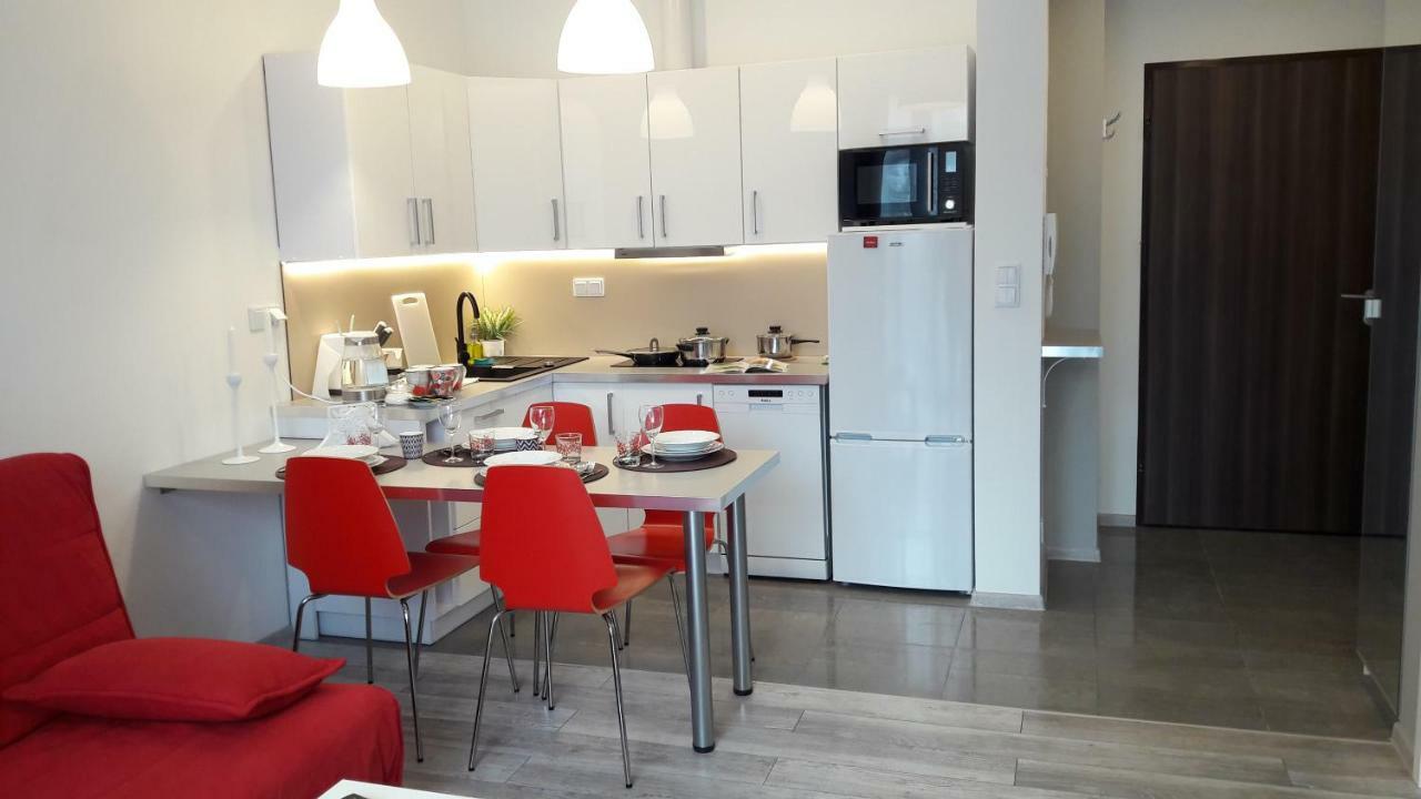 Newburg Apartments Wolska Varsó Kültér fotó